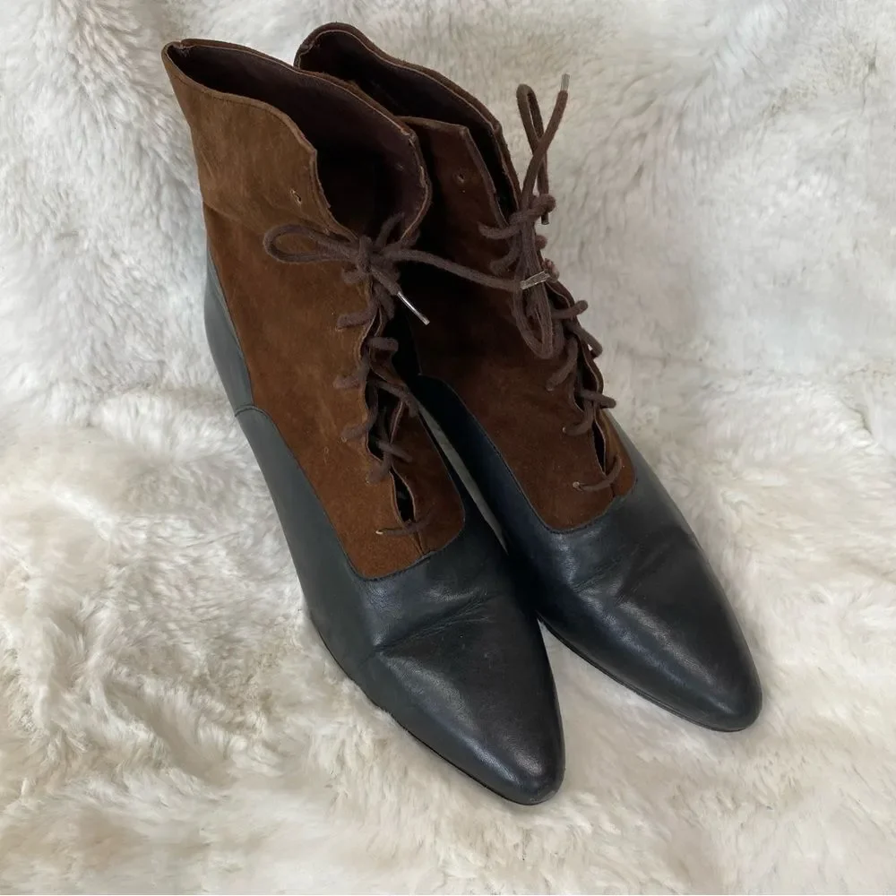 Vintage Nine West suede leather Victorian granny witchy lace up booties 8.5